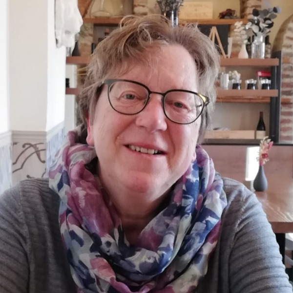 Frau Eva Maria Baumgartner